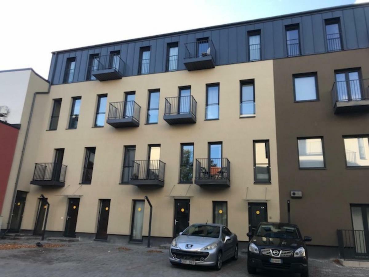 Bright 1Bd Apartment In Old Town By Hostlovers カウナス エクステリア 写真